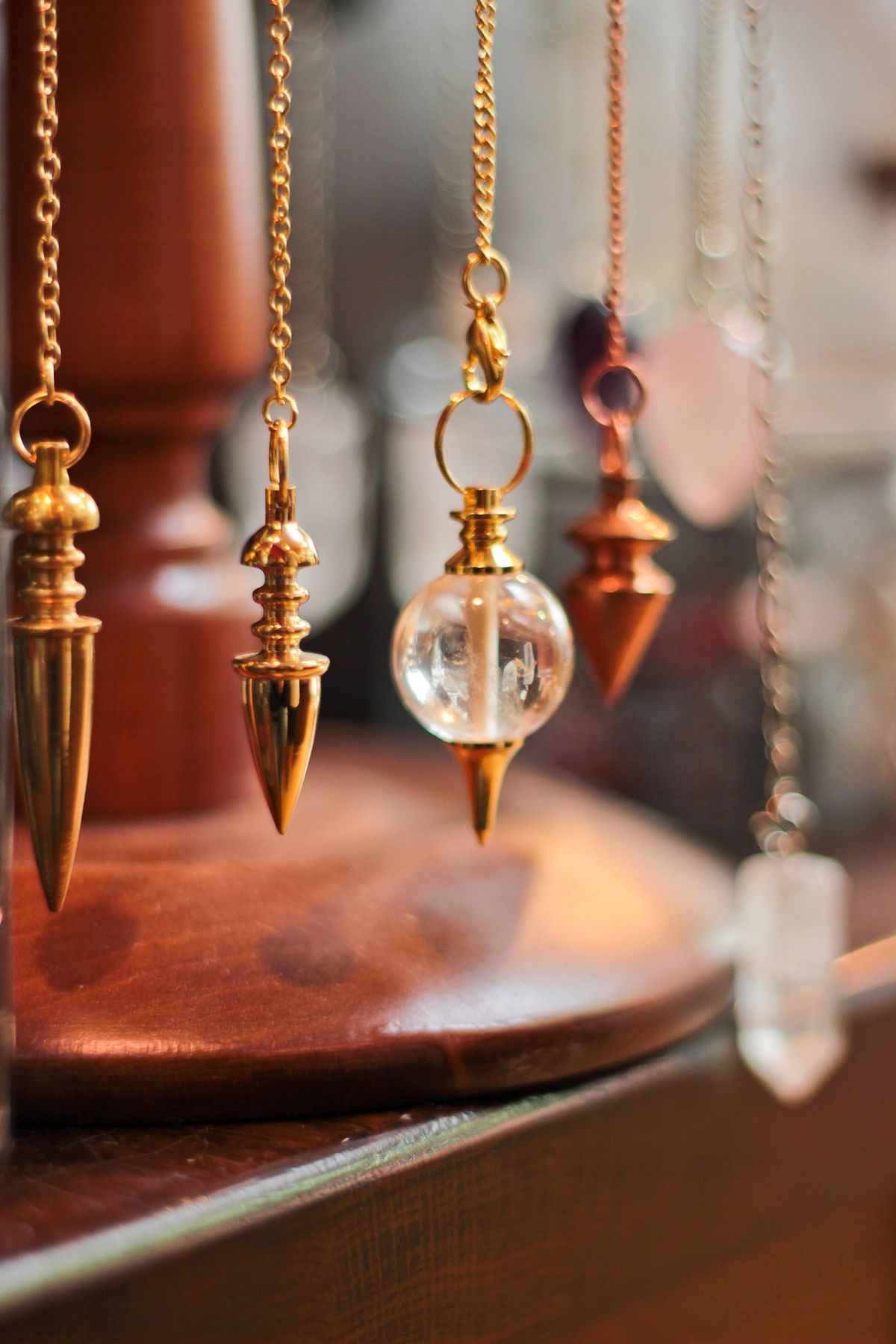 Crystal Pendulum Dowsing